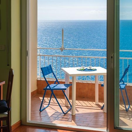 163 - Sunshine Suite 4 Fronte Vista Mare, 100M Spiaggia Sanremo Exterior photo